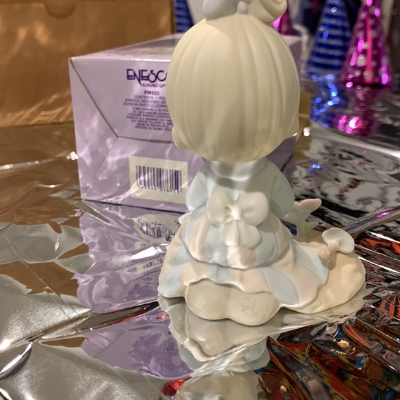 Precious Moments - Picture 2 of 4